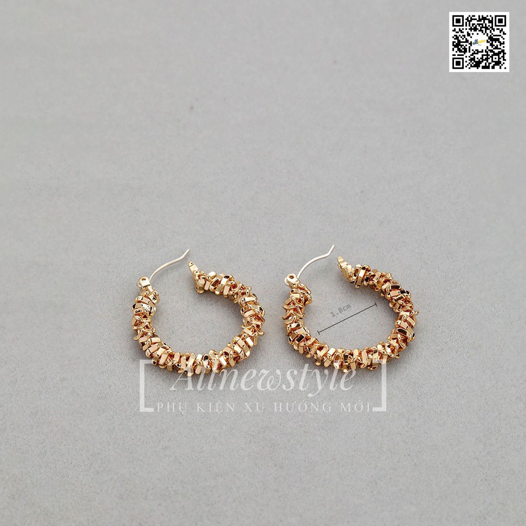 Bông tai Allnewstyle hạt xuyến titan mạ vàng 18K