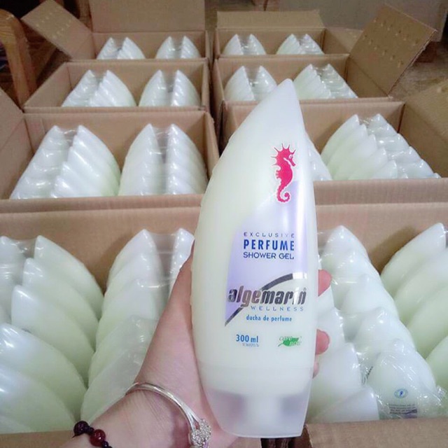Sữa tắm cá ngựa Đức