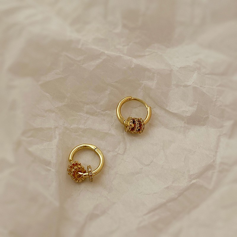Đôi khuyên tai mạ bạc đính đá zircon sang trọng dành cho nữ