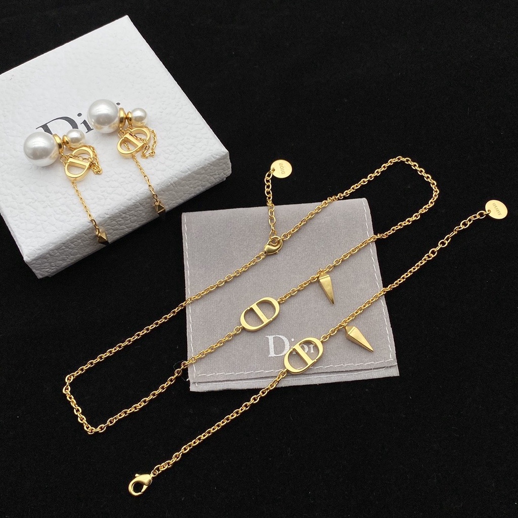 Vòng cổ/Vòng Tay In Chữ Dior Thời Trang Dễ Thương Xu Hướng Thời Trang Chất Lượng Cao