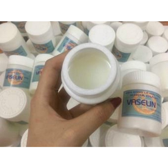 Kem Nẻ Vaselin Trắng Chống Nẻ Không Gây Kích Ứng Da DT016