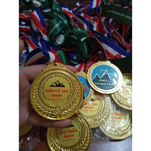 Huy chương leo núi: Lảo Thẩn, Nhìu Cồ San, Ky Quan San, Tà Xùa, Tà Chì Nhù, Tả Liên Sơn, Tây Côn Lĩnh