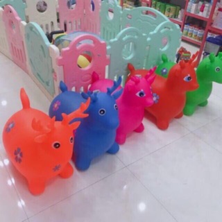 Thú nhún hình tuần lộc cho bé