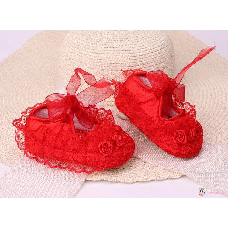 Giày em bé kiểu dáng công chúa xinh xắn