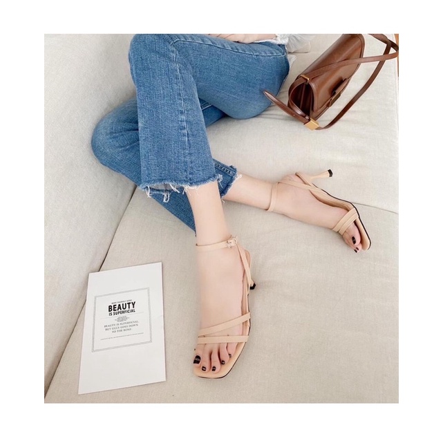 Sandal cao gót mã V-186