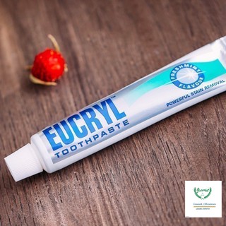 Kem Đánh Răng Bạc Hà Tẩy Trắng Eucryl Toothpaste 62g