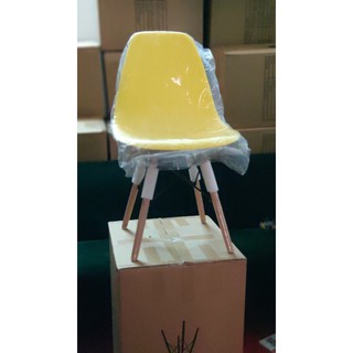 GHẾ EAMES NHẬP KHẨU