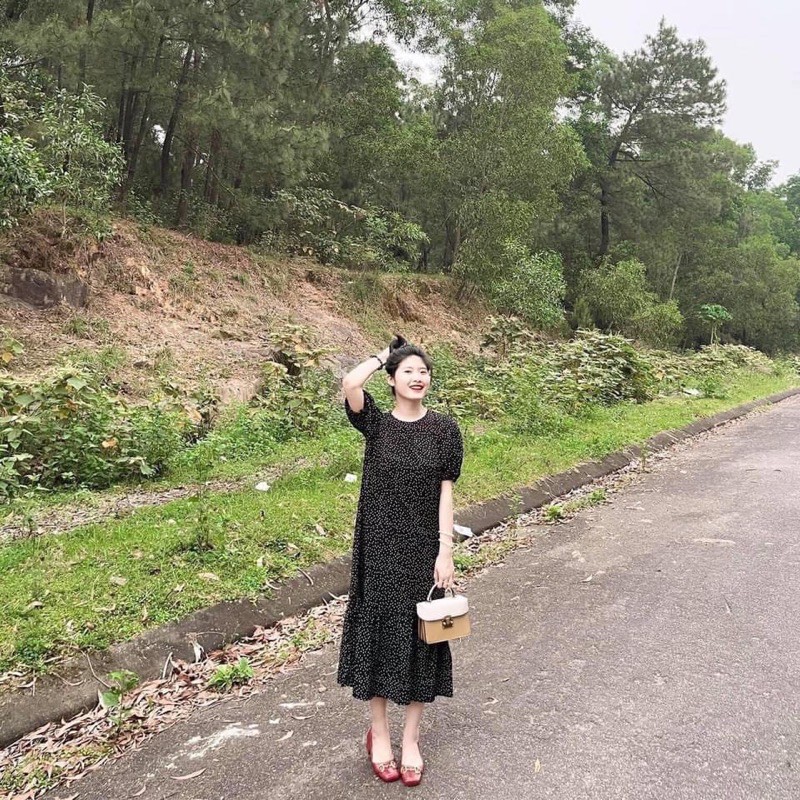 Váy Đuôi Cá Chấm Bi Zr