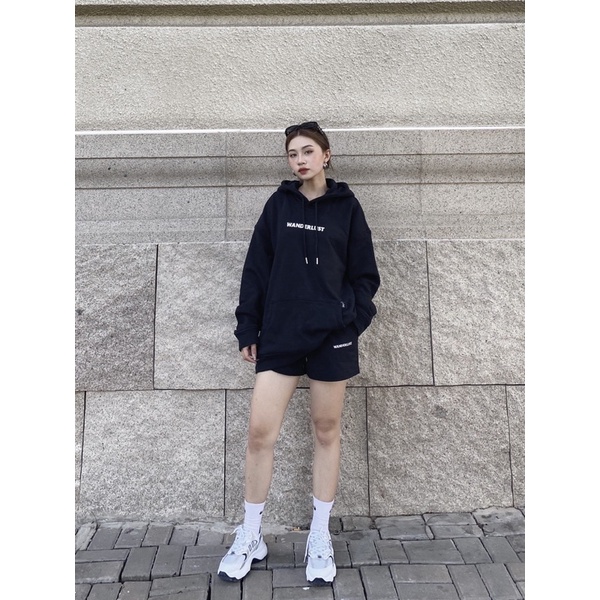 Áo Hoodie oversize Wanderlust | BigBuy360 - bigbuy360.vn
