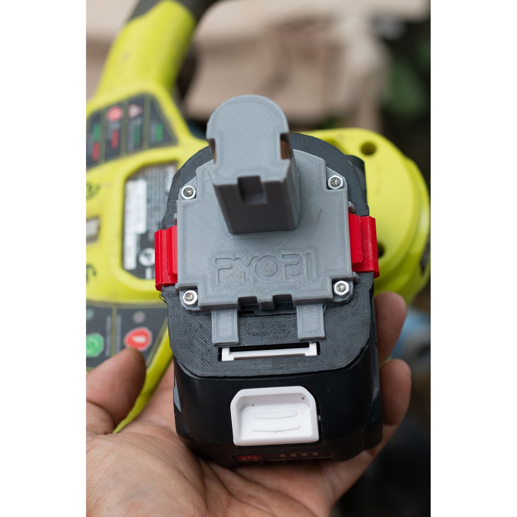 Đế chuyển pin makita 18V cho máy Ryobi 18
