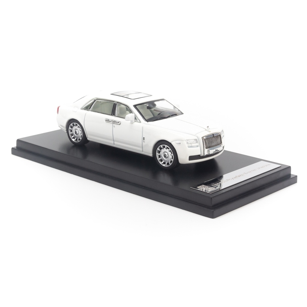 Mô hình xe Rolls Royce Ghost EWB 1:64 Dealer
