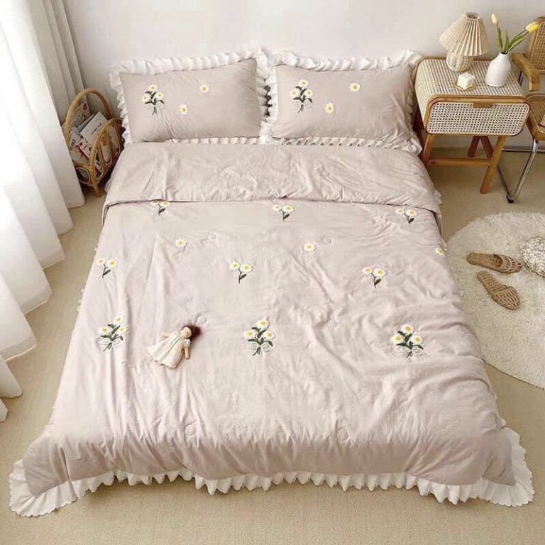 Bộ Chăn Ga Gối Cotton Đũi Chăn Chần Thêu Hoạ Tiết Hoa Cúc - Dâu Tây Trơn 1 Màu Chất Vải Siêu Mềm Mịn