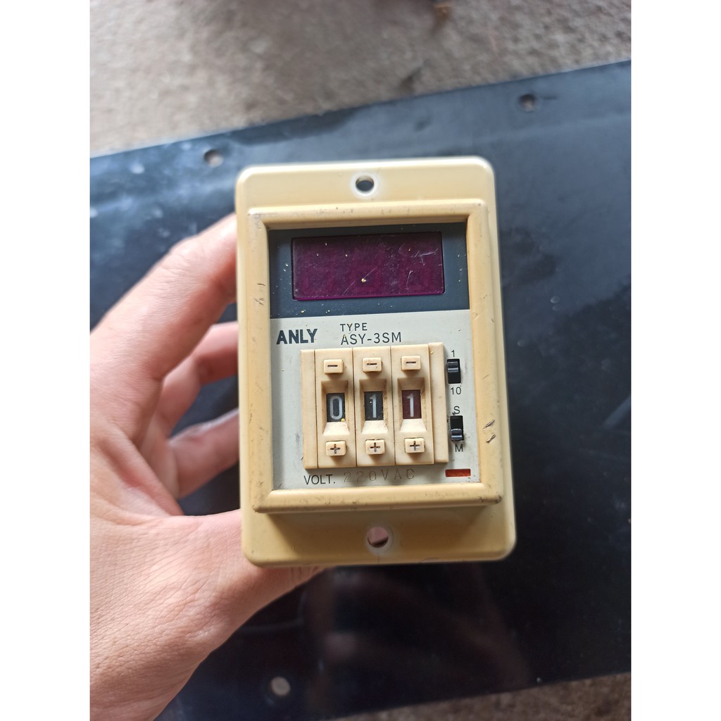 Relay thời gian