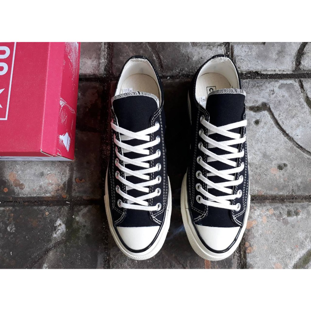 Giày Thể Thao Converse 70.s Cổ Cao Phối Màu Đen Trắng Cá Tính