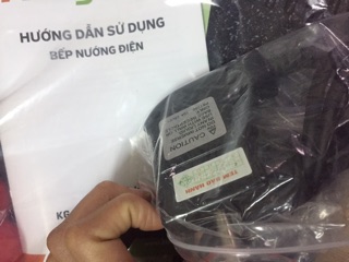 Bếp nướng điện Kangaroo KG689M