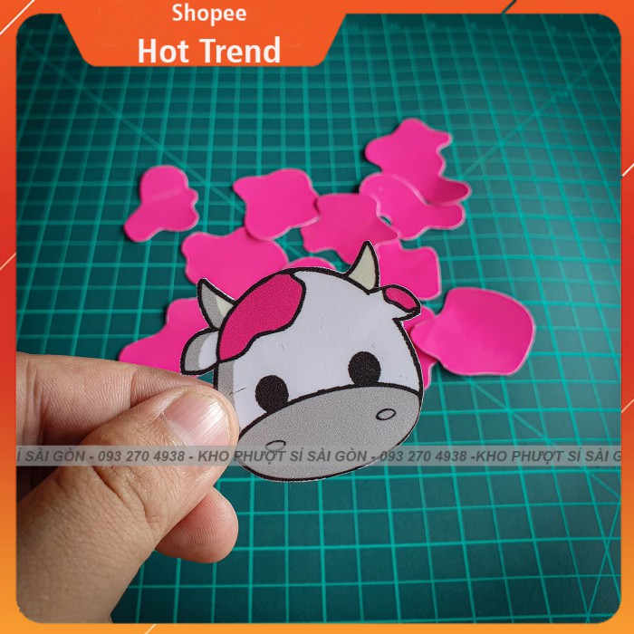 Sticker dán nón bảo hiểm 3/4 hình Bò Sữa màu hồng siêu cute - Tem dán nón 3/4 bò sữa hồng