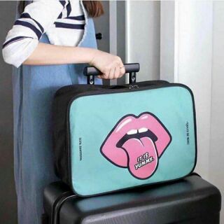 Túi du lịch môi hồng