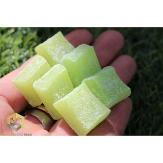 Mứt dừa non viên vị lá dứa