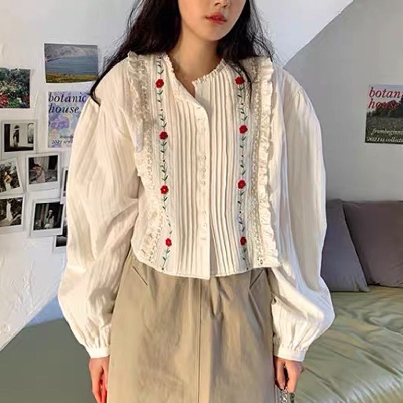 Áo kiểu phối ren hoa