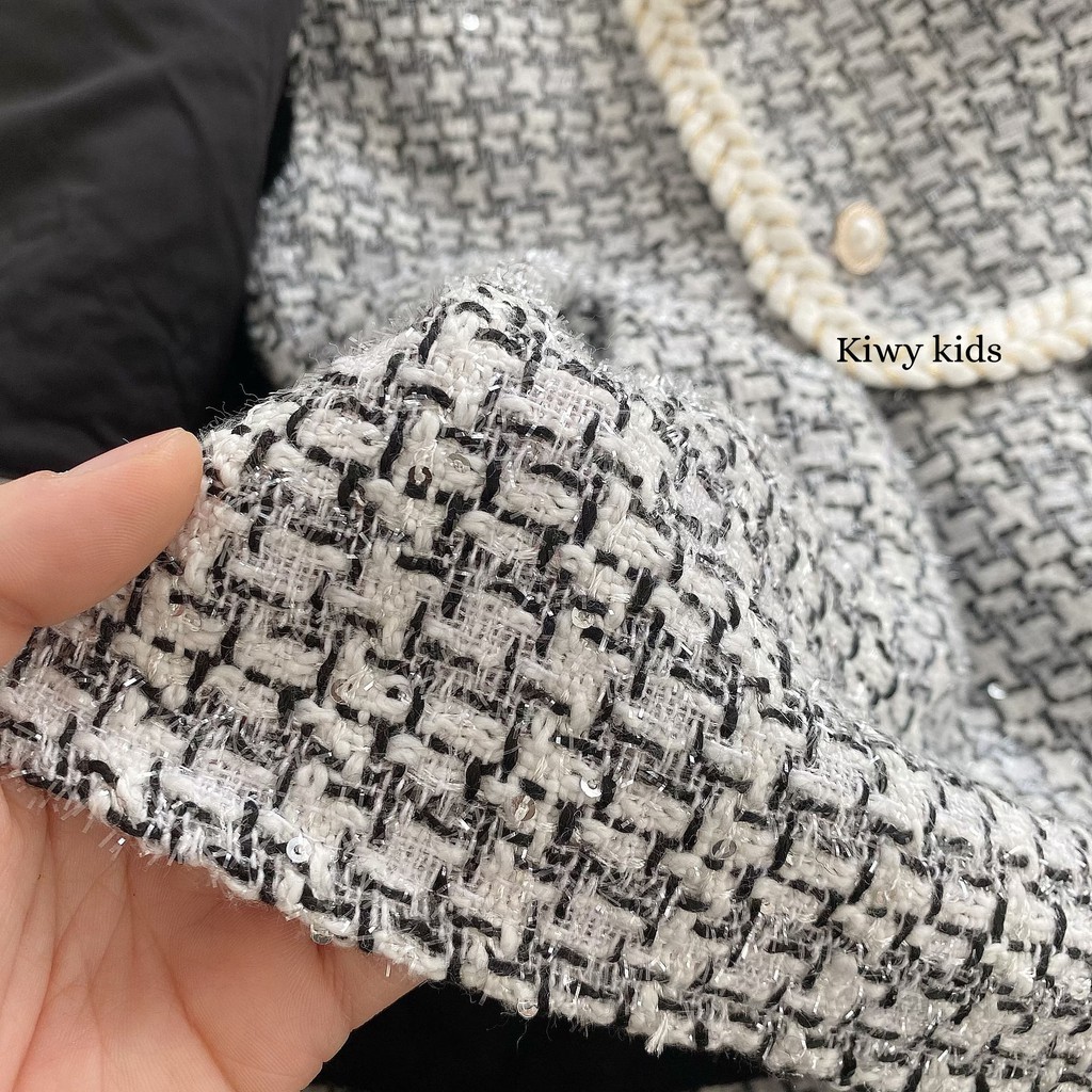 Set đồ thu đông bé gái Kiwy Kids chất liệu tweed sành điệu Kids61 gồm váy liền và áo khoác cho bé 1 đến 3 tuổi
