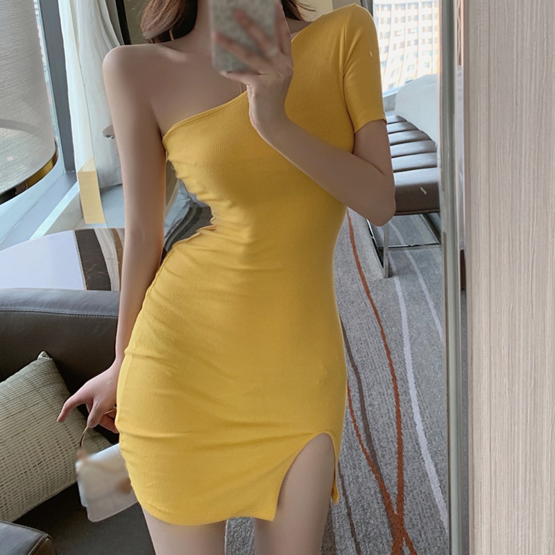 Đầm Tay Ngắn Lệch Vai Màu Trơn Xẻ Tà Thời Trang Mùa Hè Phong Cách Hàn Quốc