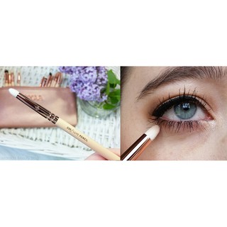 Cọ mắt Zoeva 230 Luxe Pencil