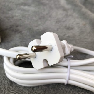 Ổ Cắm CAO CẤP Điện Quang 2A-02 ( dây 2M )