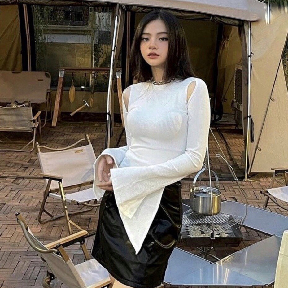 Áo Tay Dài khoét Vai Dáng Ôm Xẻ Tà Cá Tính