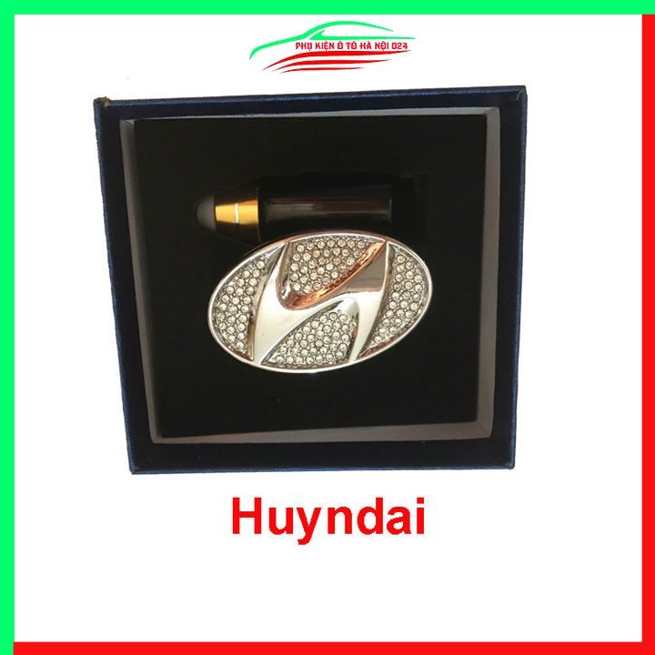 Nước hoa cài cửa gió điều hòa ô tô gắn đá logo Hyundai sang trọng