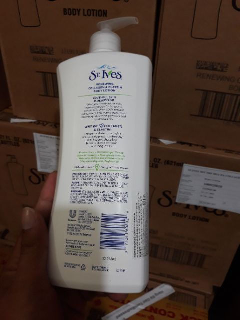 Sữa Dưỡng Thể Trẻ Hóa Da Collagen St Ives 621 ml