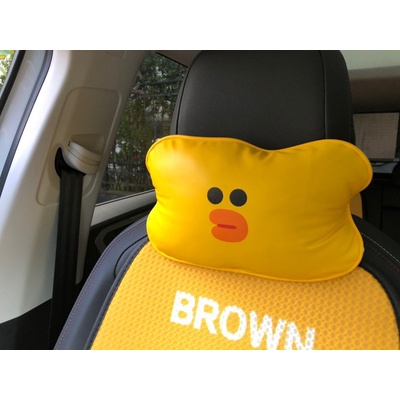 Gối tựa đầu, lưng trên ô tô Line Friends bằng da