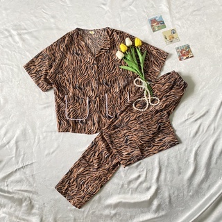 Bộ pijama lụa MANGO vải siêu mát mịn
