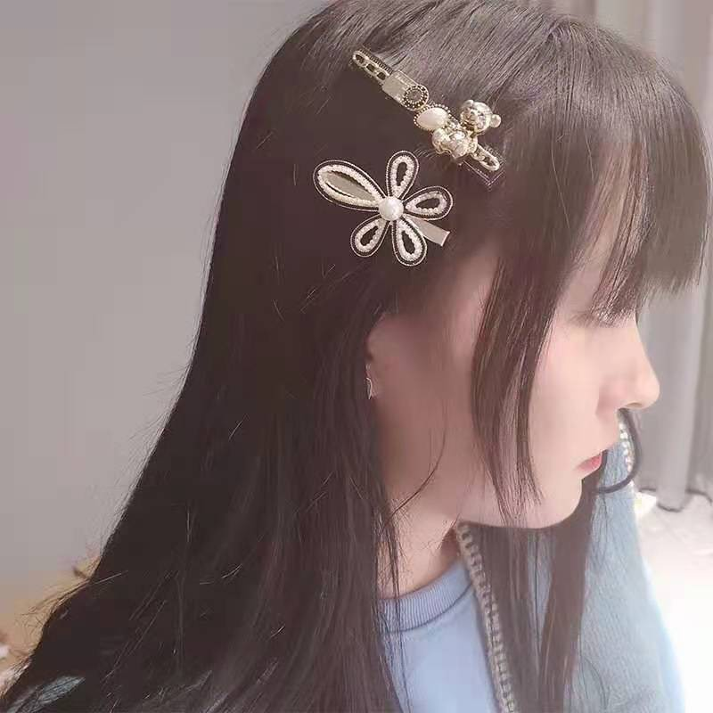 Kẹp Tóc Nữ Đính Ngọc Trai Xinh Xắn