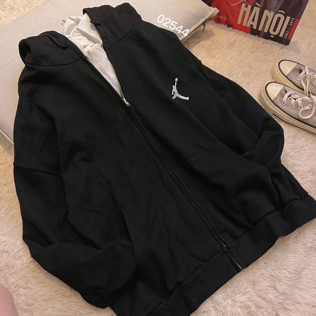 Áo khoác nỉ Hoodie in hình người trước ngực nhiều màu form rộng ulzzang - Made by Fiin | BigBuy360 - bigbuy360.vn