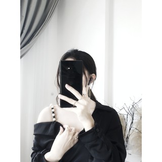 Váy khuy ngọc trễ vai