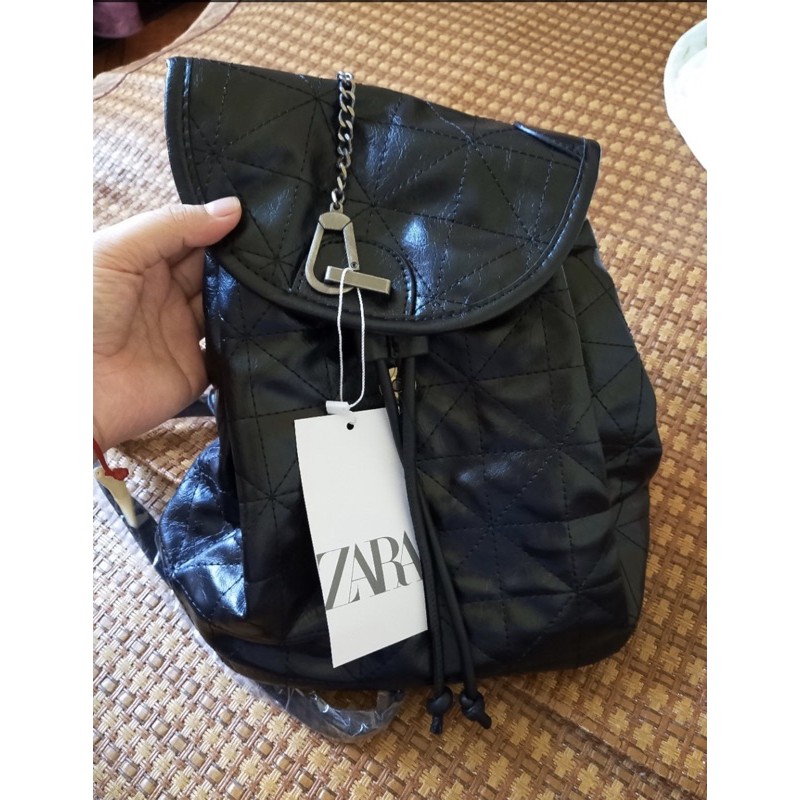 Balo ZARA 179k/chiếc + 2% phí shopee