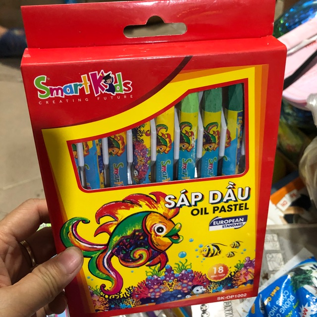 Sáp màu dầu18 và 24 màu hàng đẹp