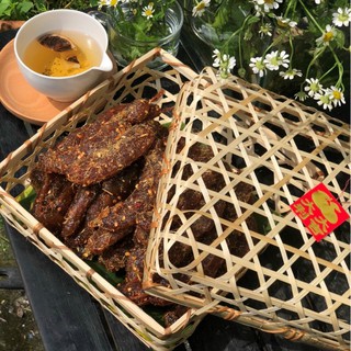 Hộp 500Gr Mứt Me Cam Thảo