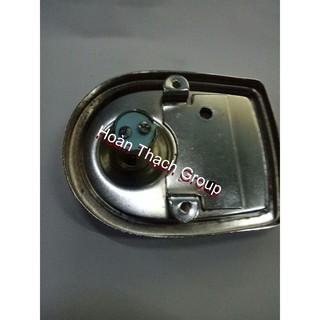 ĐẾ ĐÈN HẬU XE MÁY CUB 81-50CC