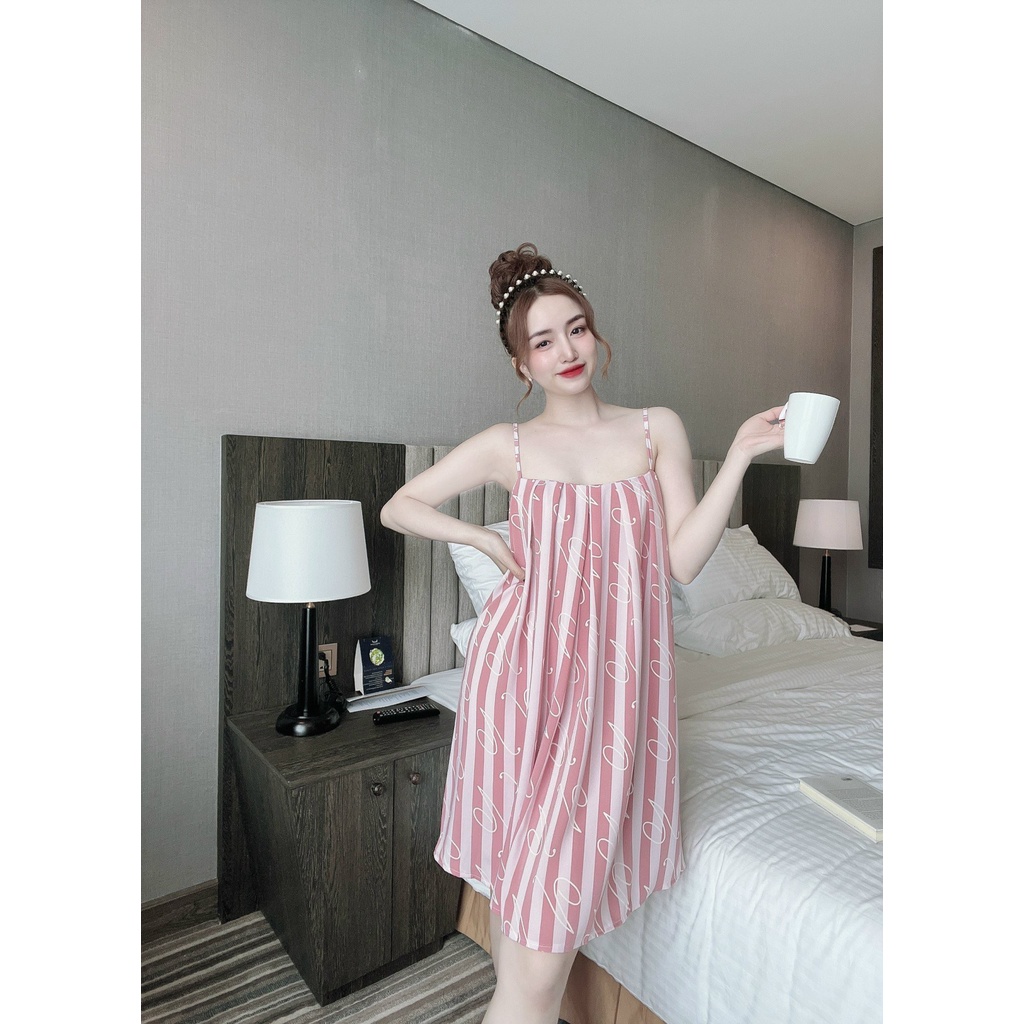 Đầm lụa Mango dập ly, hoạ tiết siêu cute