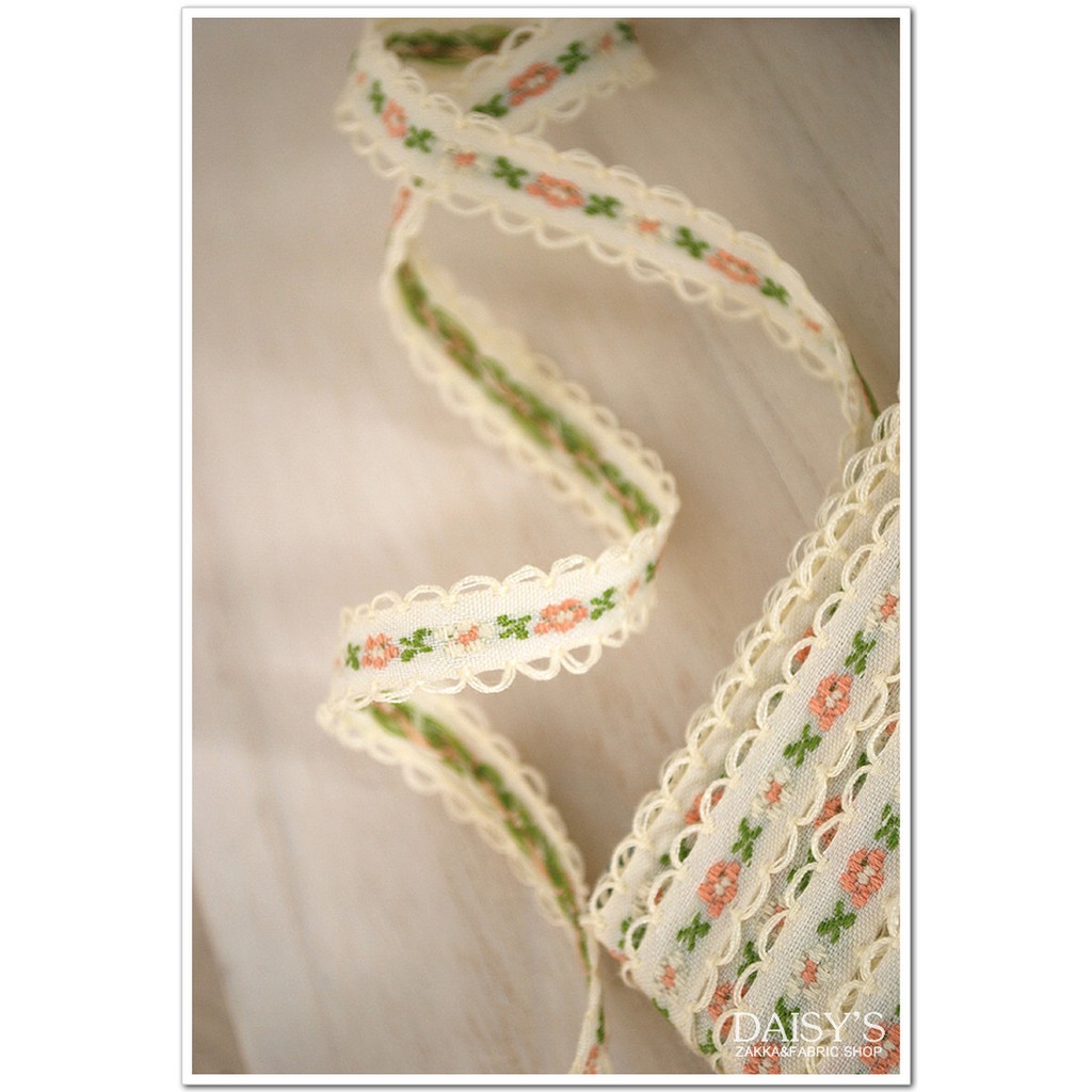 Dây ruy băng thêu hoa cúc phối ren xinh xắn