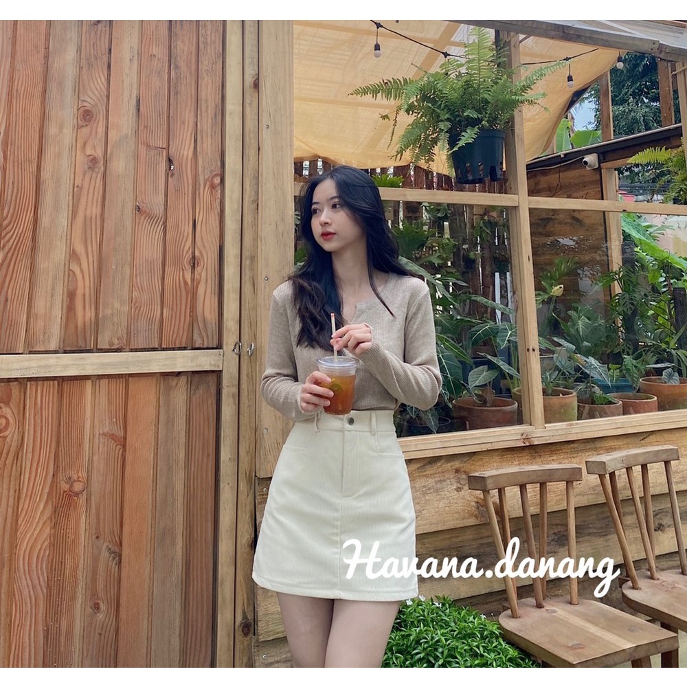 Chân váy nhung chữ A hai túi có kèm lót quần bên trong, chất nhung tăm dày dặn AE65