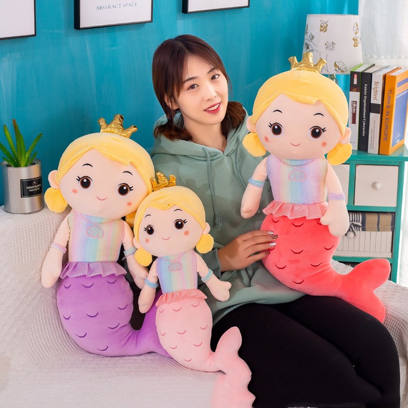 MỚI Gối ôm hình nàng tiên cá đội vương miện cho bé gái