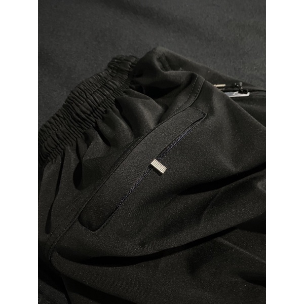 Quần Ngắn Thể Thao Co Dãn 4 Chiều