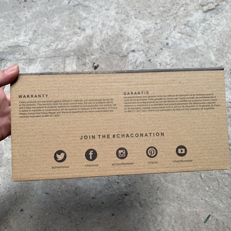Hộp Đựng Dép Chaco