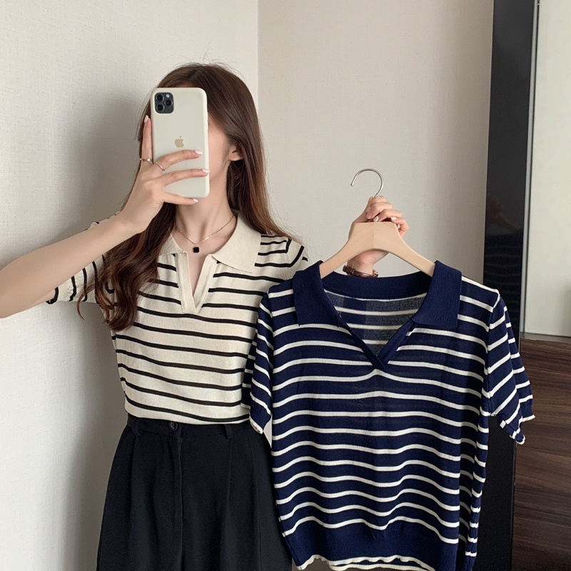 áo polo cổ mở kẻ