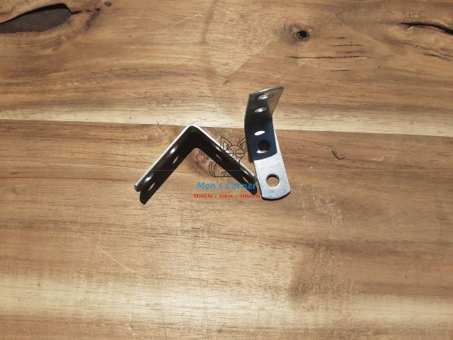 1 cặp Eke/ giá đỡ kệ