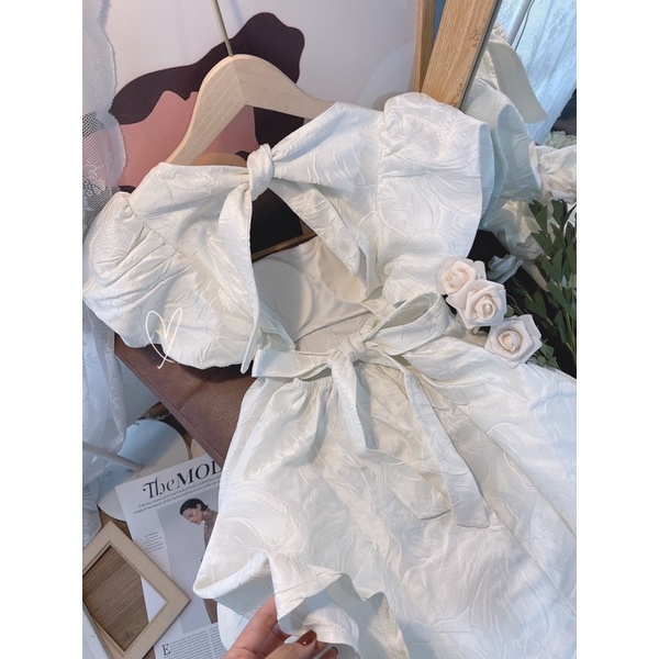 ĐẦM BBD GẤM HOA TAY BỒNG NƠ LƯNG CUT OUT