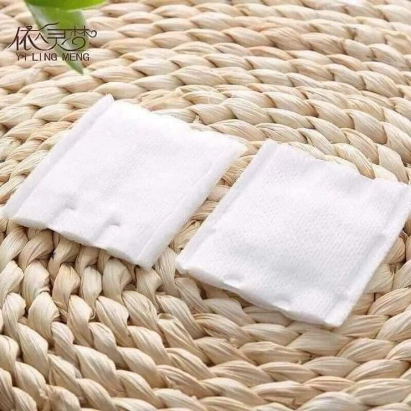 Bông tẩy trang 3 lớp Cotton Pads túi 222 miếng CPM1