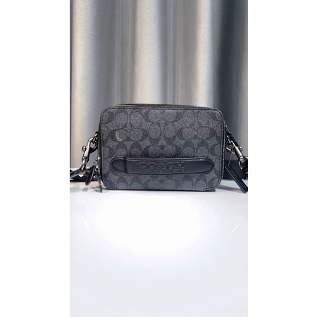 TÚI ĐEO CHÉO COACH CHARTER C2610